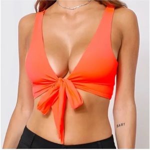 TigerMist Tie Front Crop Top